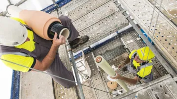 Connection of one end of a cable at the Baixas conversion station