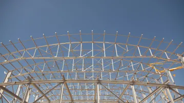 Lifting structures for the converter halls in Baixas