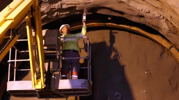 Creusement du début de la galerie technique en méthode traditionnelle à Montesquieu-des-Albères