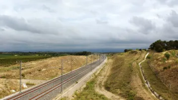 04. Una part del traçat de la línia anirà paral·lel al tren d’alta velocitat.